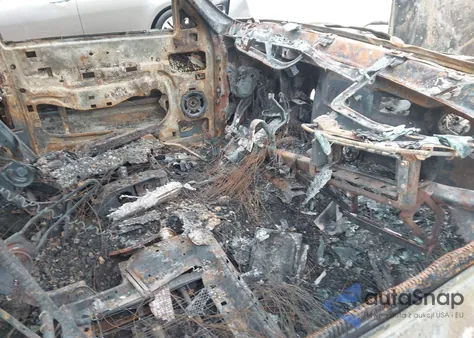 2001 GMC Sierra 2500Hd Sle z USA, uszkodzony, nr VIN 1GTHC29101E284350